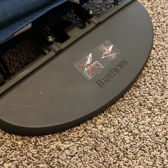 Midnight blue baby bjorn bouncer - Picture 5 of 5